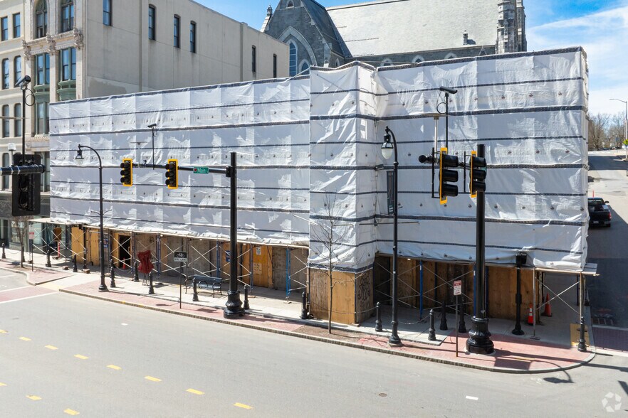 More Photos Of 526 Main St, Worcester Unknown For Lease