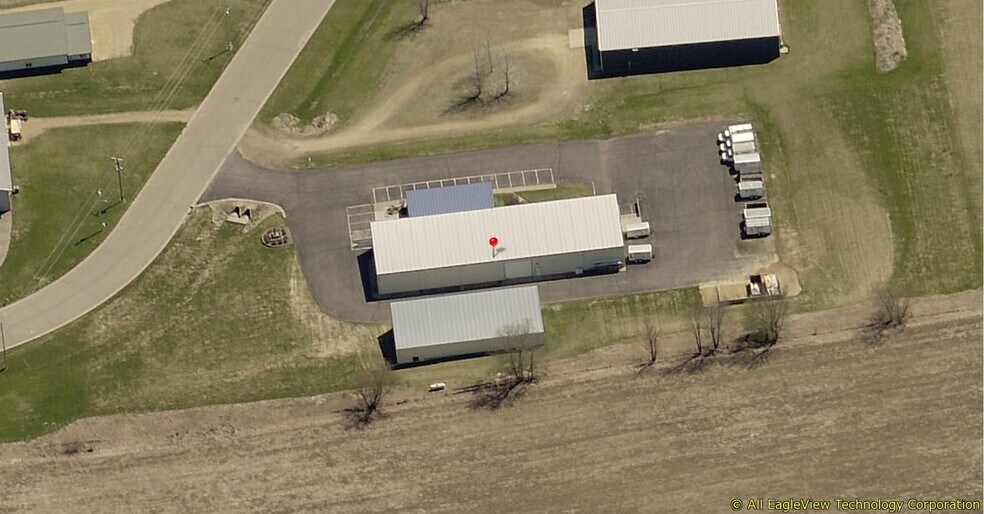 More Photos Of 855 Industrial Dr, Mondovi Distribution For Lease