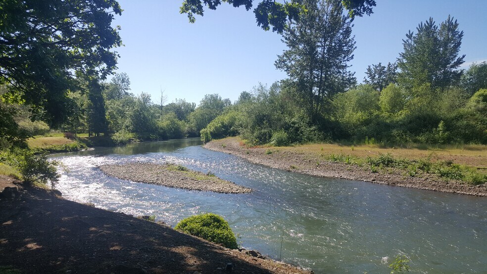 More Photos Of 650-680 Hawthorne Ave SE, Salem Unknown For Lease