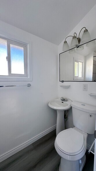More Photos Of 3759 W 182nd St, Torrance Multifamily For Sale