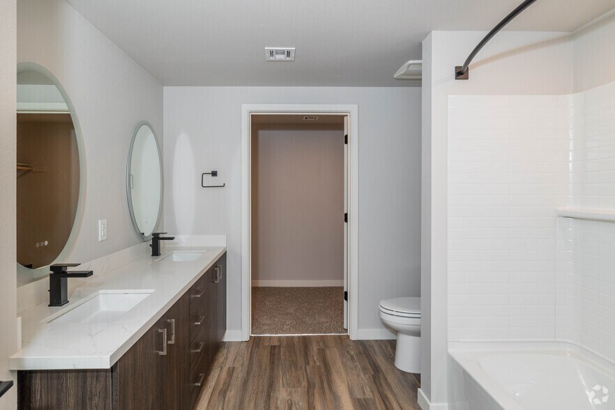 More Photos Of 5030 Wiseman Way, Fairfield Apartments For Lease