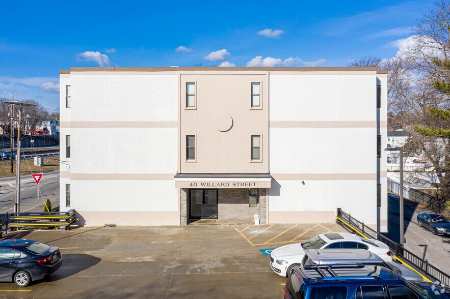 More Photos Of 40 Willard St, Quincy Office For Lease