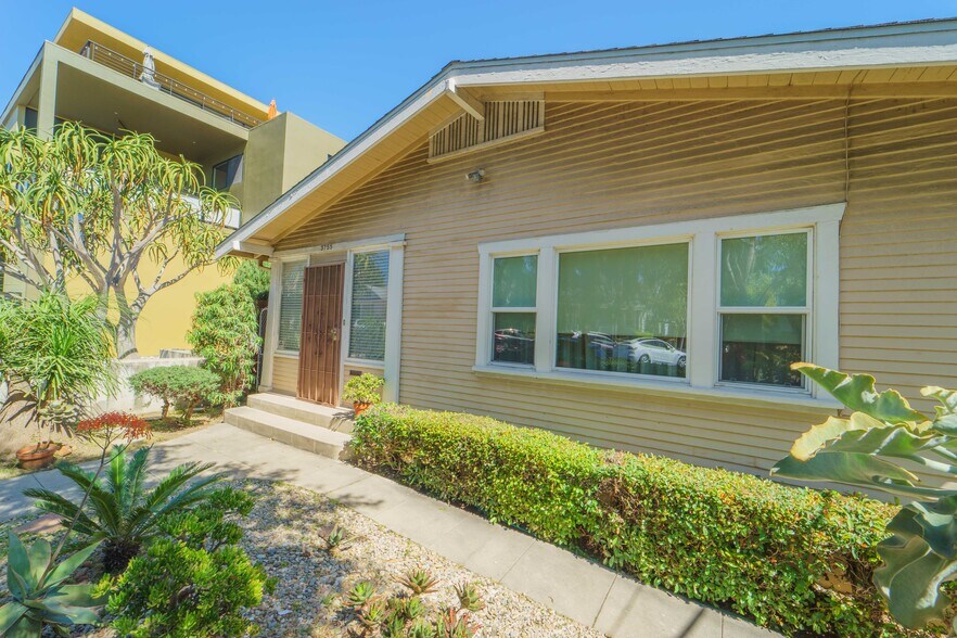 More Photos Of 1714 Robinson Ave, San Diego Apartments For Sale