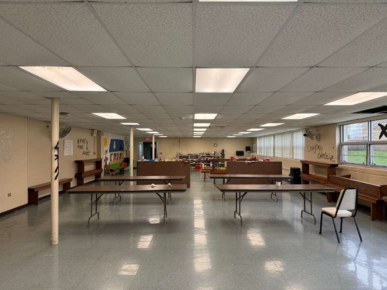 More Photos Of 900 Elizabeth St, Antioch Schools For Sale