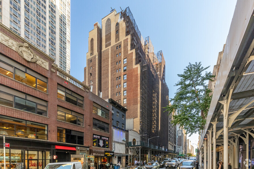 Primary Photo Of 49 W 37th St, New York Office For Lease