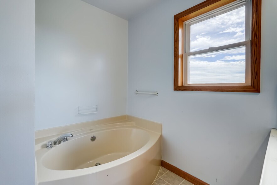 More Photos Of 1262 Fitzpatrick Rd, Auburn Specialty For Sale