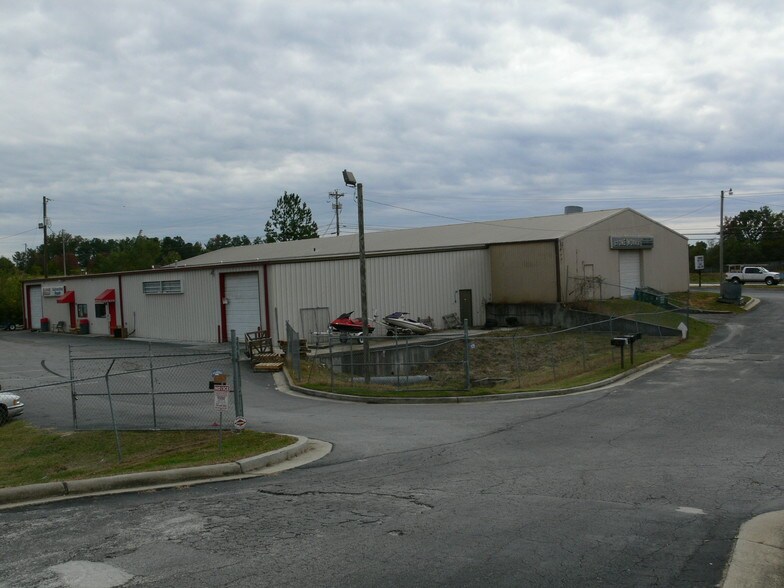 More Photos Of 380 Hwy 78, Loganville Auto Repair For Sale