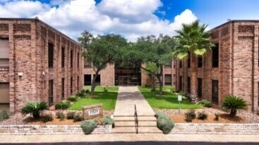 More Photos Of 2929 Mossrock Dr, San Antonio Office For Lease