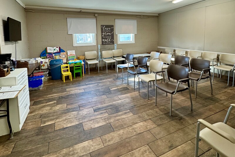 More Photos Of 444 Glen Arvin Ave, Lexington General Retail For Sale