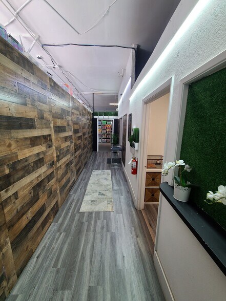 More Photos Of 3065 Sheridan St, Las Vegas Manufacturing For Lease