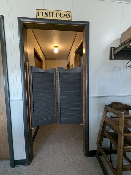 More Photos Of 745 1st E St, Malta Restaurant For Sale