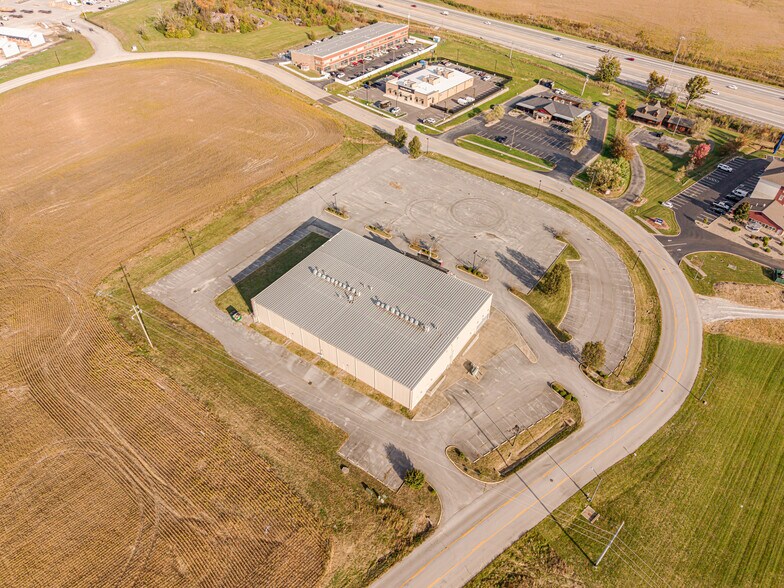 More Photos Of 250 Breighton Cir, Shelbyville Movie Theatre For Sale