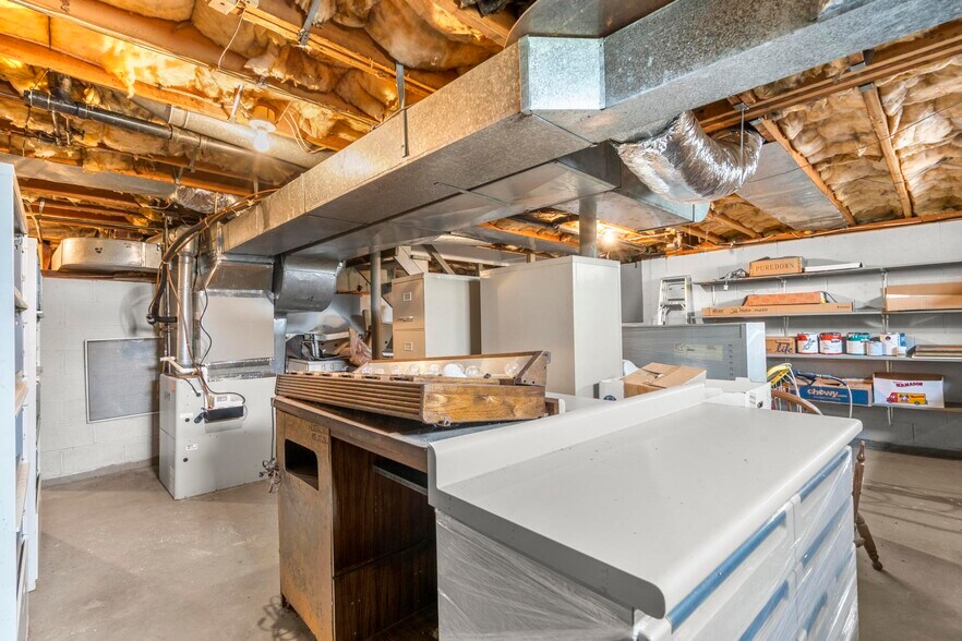 More Photos Of 128 Saltonstall Pky, East Haven Medical For Sale