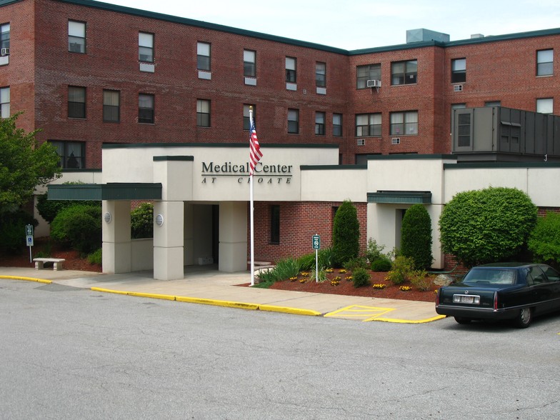 Primary Photo Of 21-23 Warren Ave, Woburn Medical For Lease