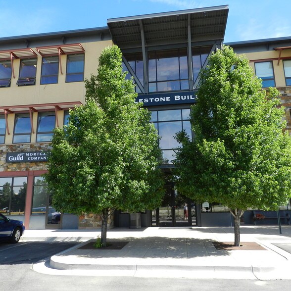 More Photos Of 1404 Hawk Pky, Montrose Medical For Lease