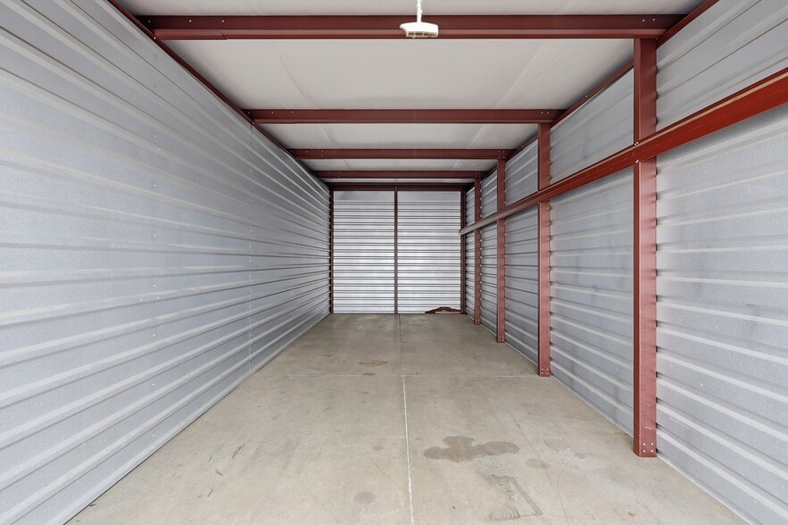 More Photos Of 3055 3rd St S, Waite Park Self Storage For Sale