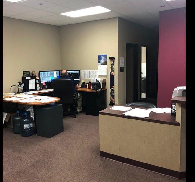 More Photos Of 1322 Blue Oaks Blvd, Roseville Office For Lease
