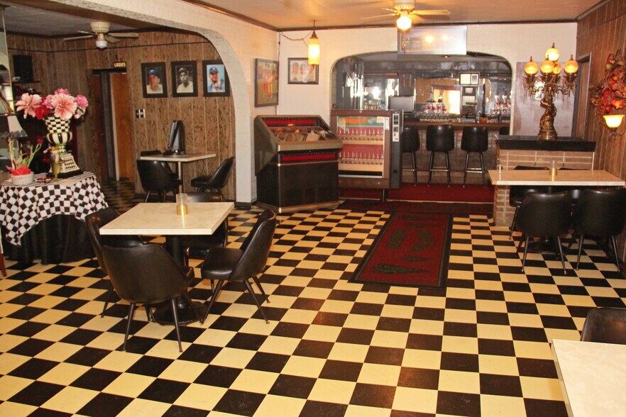 More Photos Of 2311 PA-247, Clifford Township Restaurant For Sale