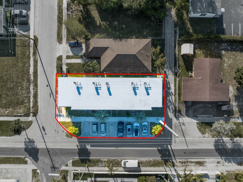More Photos Of 2201 Greene St, Hollywood Apartments For Sale