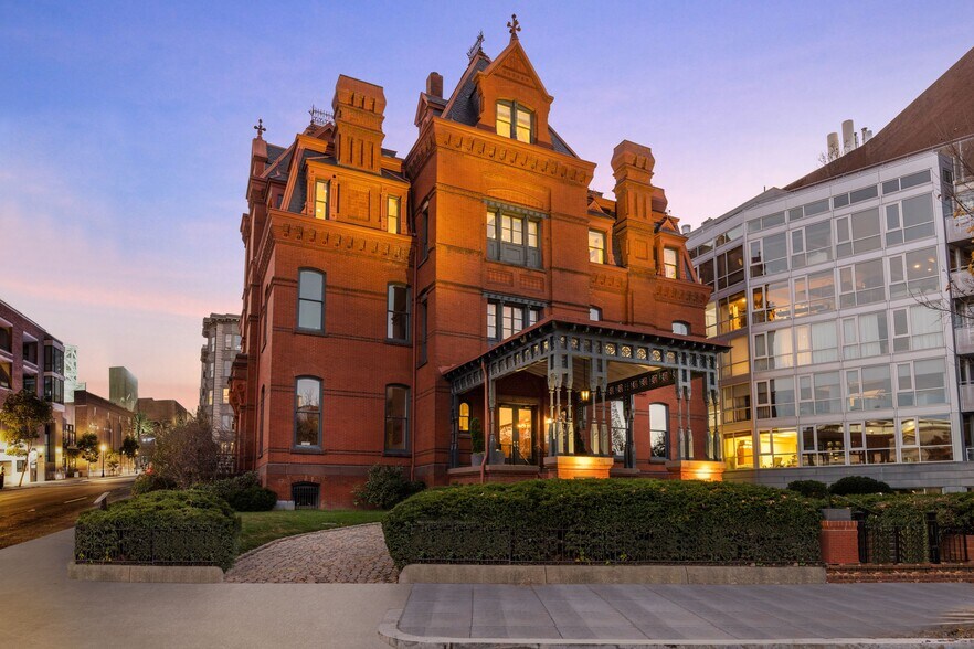 More Photos Of 2000 Massachusetts Ave NW, Washington Office Residential For Sale