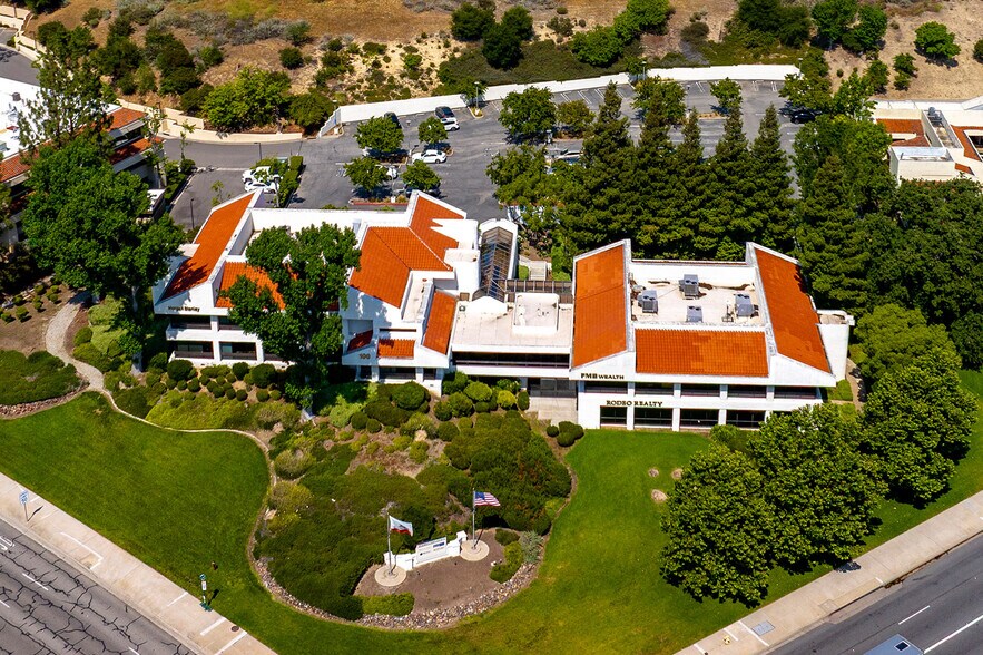 More Photos Of 100 N Westlake Blvd, Westlake Village Office For Sale