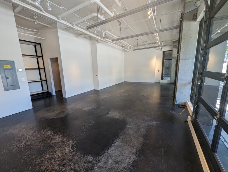 More Photos Of 4111 Stone Way N, Seattle Apartments For Lease