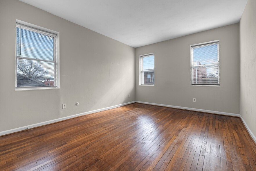 More Photos Of 625 W Princess Anne Rd, Norfolk Apartments For Sale
