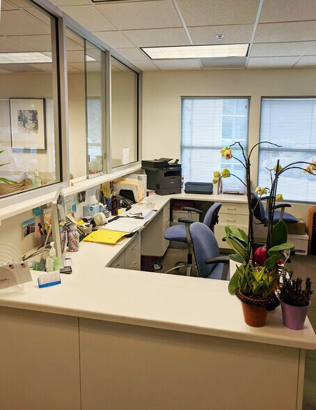 More Photos Of 2900 Whipple Ave, Redwood City Medical For Lease