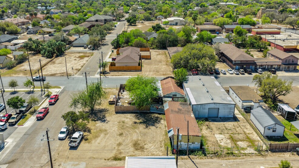 More Photos Of 204 6th st, San Juan Warehouse For Sale