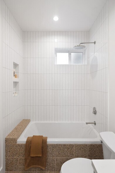 More Photos Of 253 5th Ave, San Francisco Apartments For Sale