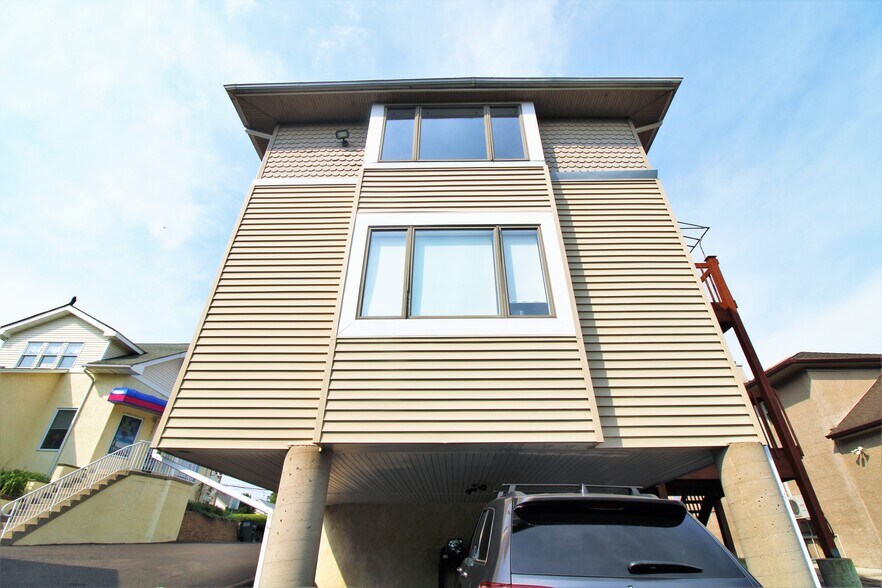 More Photos Of 538 Street Rd, Southampton Office For Lease