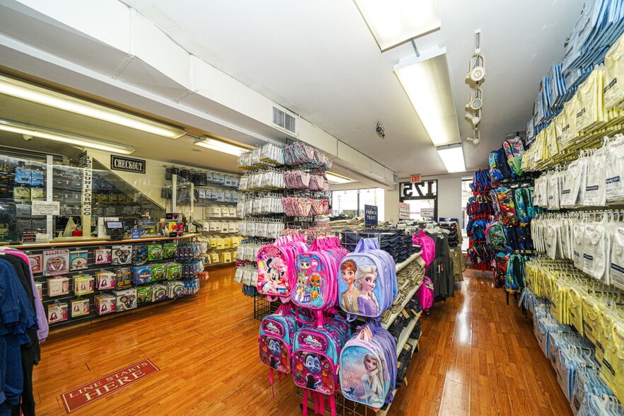 More Photos Of 175-183 Rockaway Ave, Valley Stream Storefront Retail Office For Lease