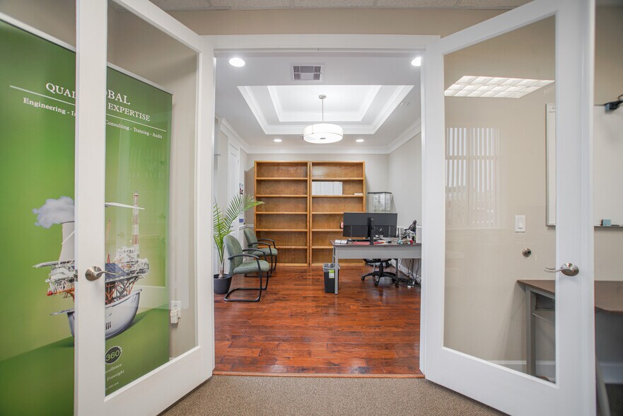 More Photos Of 16000 Park Ten Pl, Houston Office For Lease