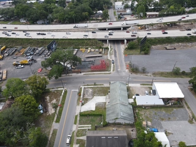 More Photos Of 2659 Edison Ave, Jacksonville Manufacturing For Lease