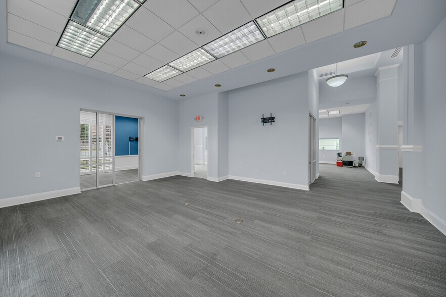 More Photos Of 25239 Perdido Beach Blvd, Orange Beach Bank For Sale