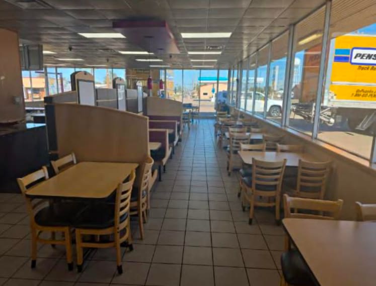 More Photos Of 514 Main St, Sunray General Retail For Sale