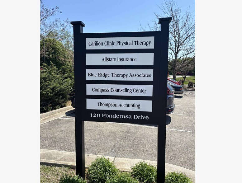 More Photos Of 120 Ponderosa Dr, Christiansburg Medical For Lease