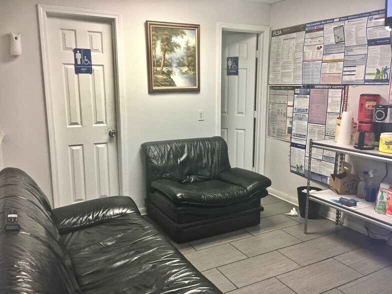 More Photos Of 3797 Lawrenceville Hwy, Tucker General Retail For Sale