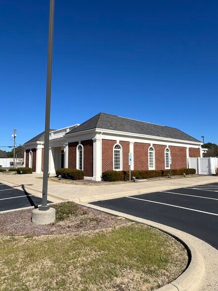 More Photos Of 101 S Fairview Rd, Rocky Mount Bank For Sale