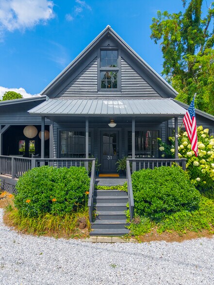 More Photos Of 31 Earl St, Clayton General Retail For Sale