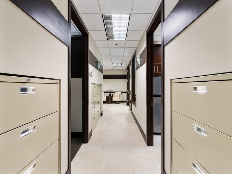 More Photos Of 4800 N Federal Hwy, Boca Raton Medical For Sale