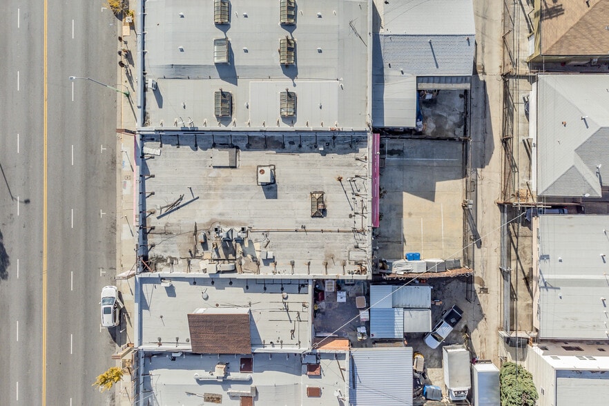 More Photos Of 119-123 S Western Ave, Los Angeles Storefront Retail Office For Lease