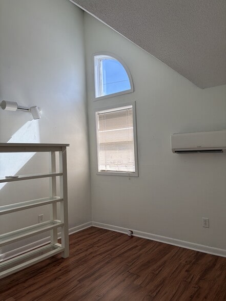 More Photos Of 105 Wappoo Creek Dr, Charleston Medical For Lease