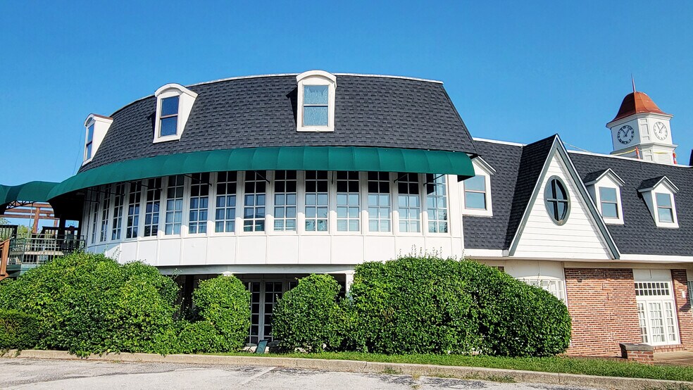 More Photos Of 1600 Heritage Lndg, Saint Charles Office For Lease