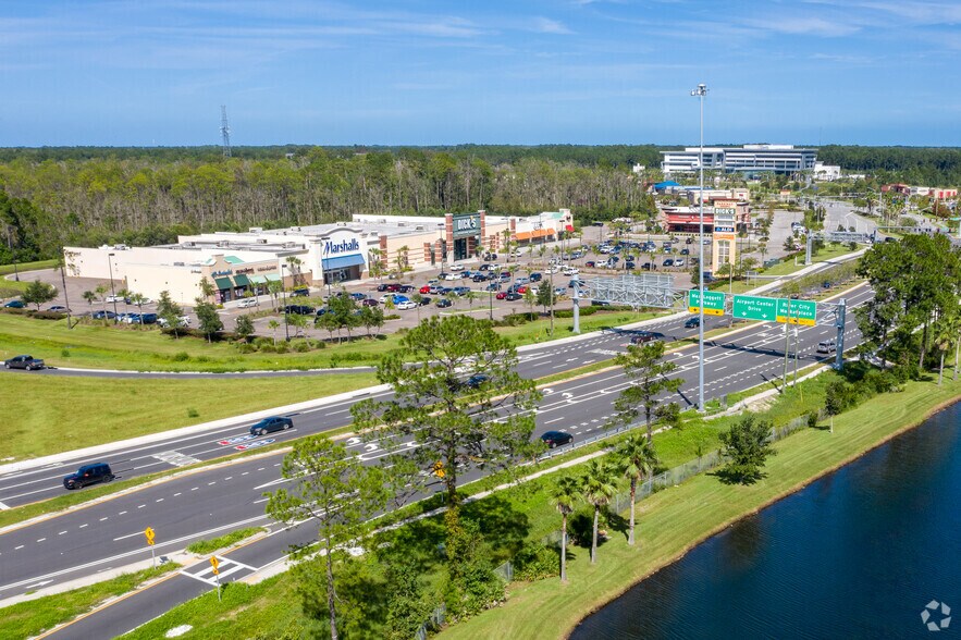 More Photos Of 13249-13275 City Square Dr, Jacksonville Unknown For Lease