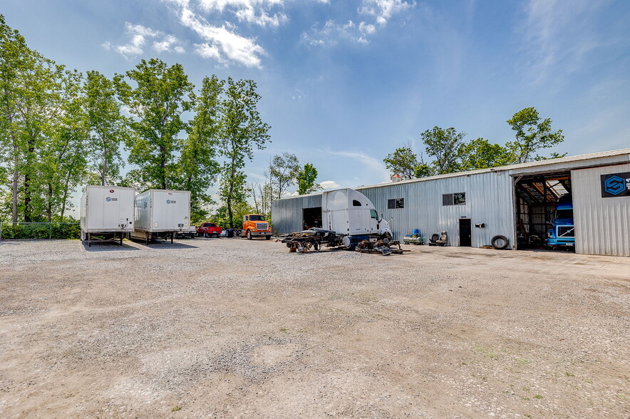 More Photos Of 440 W Pontoon Rd, Granite City Land For Sale