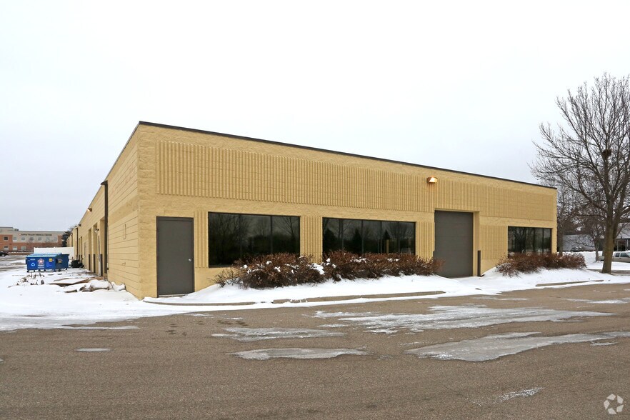 More Photos Of 6950 146th St W, Apple Valley Light Manufacturing For Lease