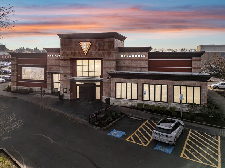 Primary Photo Of 1080 Valley River Way, Eugene Restaurant For Sale