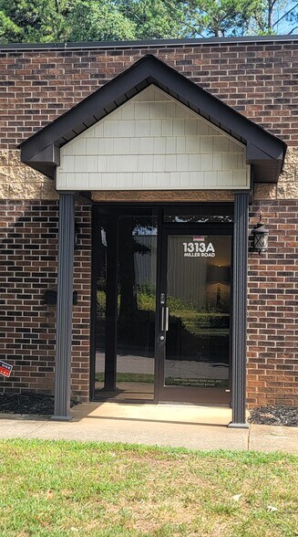 More Photos Of 1313A Miller Rd, Greenville Office For Lease