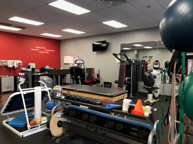 More Photos Of 1147-1201 S US 231 Hwy, Troy Unknown For Lease